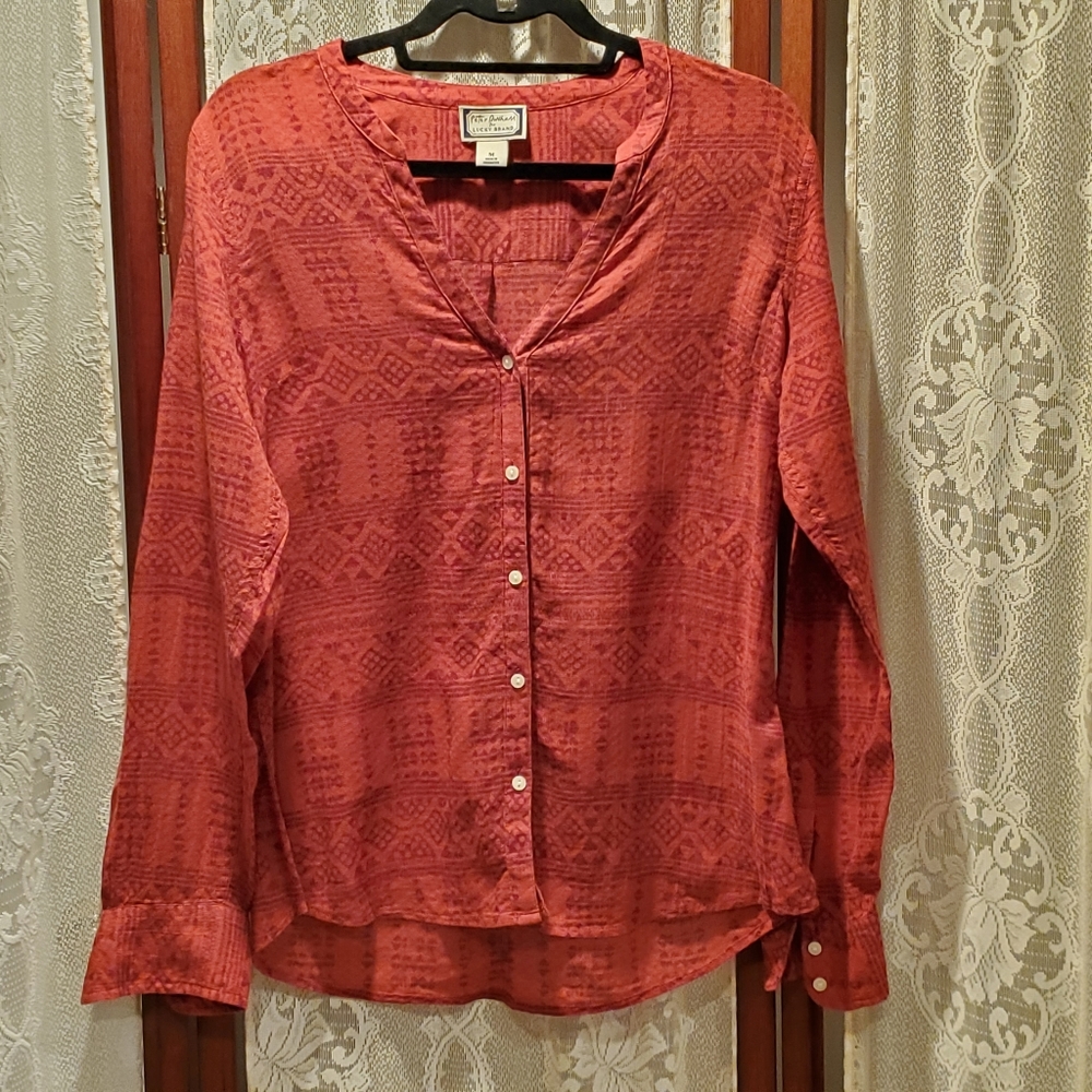 Woman's Lucky Brand by Peter Dunham LS Size M